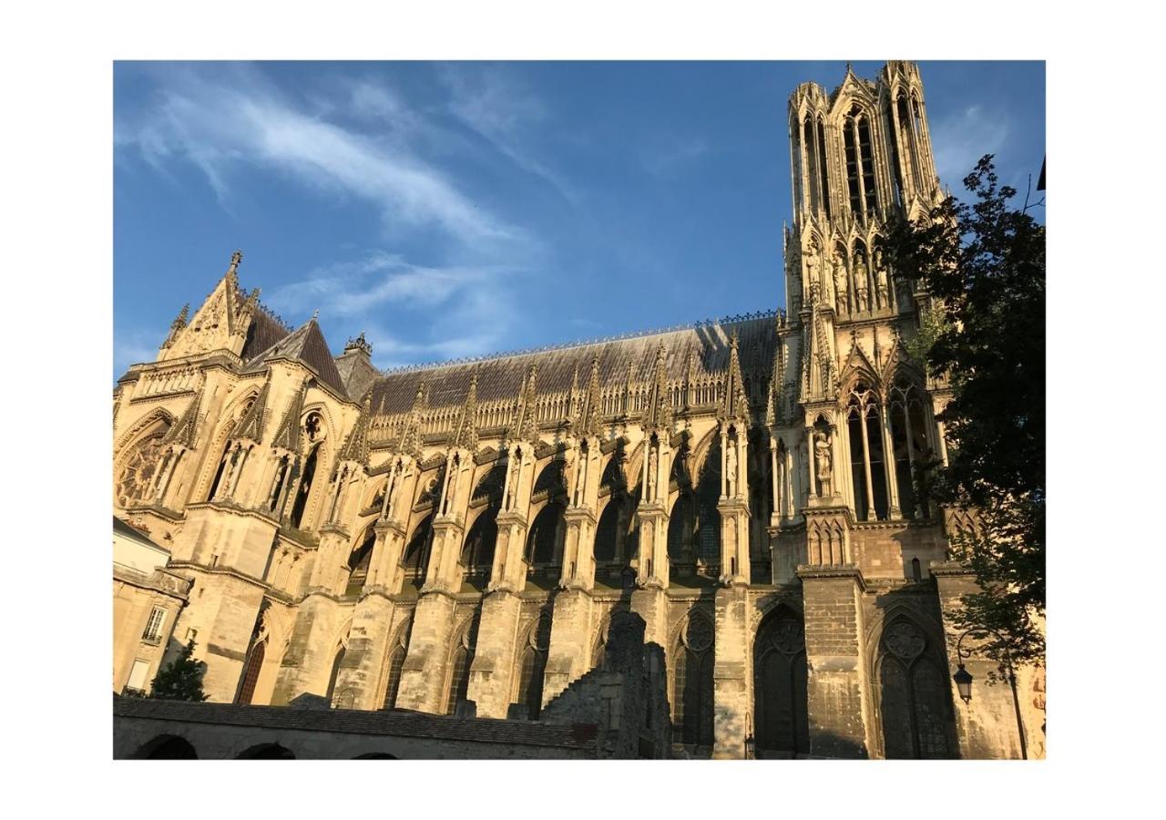 Suite Clovis 7 Reims Dış mekan fotoğraf
